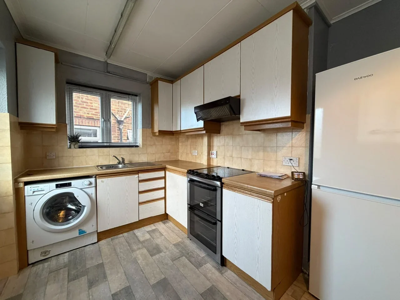 Flat Wickham Road in Greater London