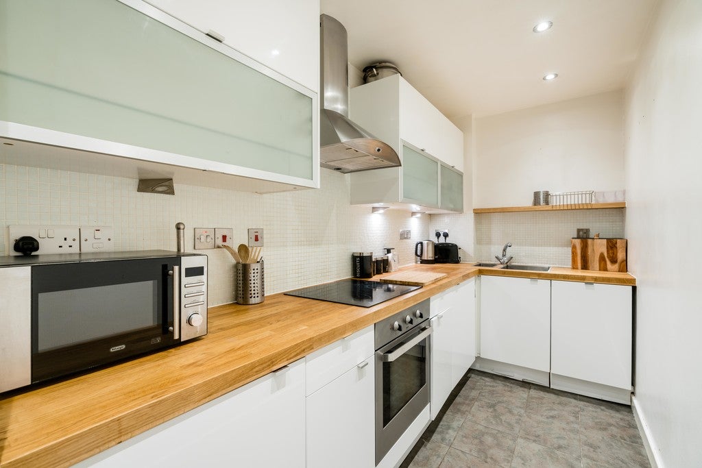 Flat Penford Street in Greater London