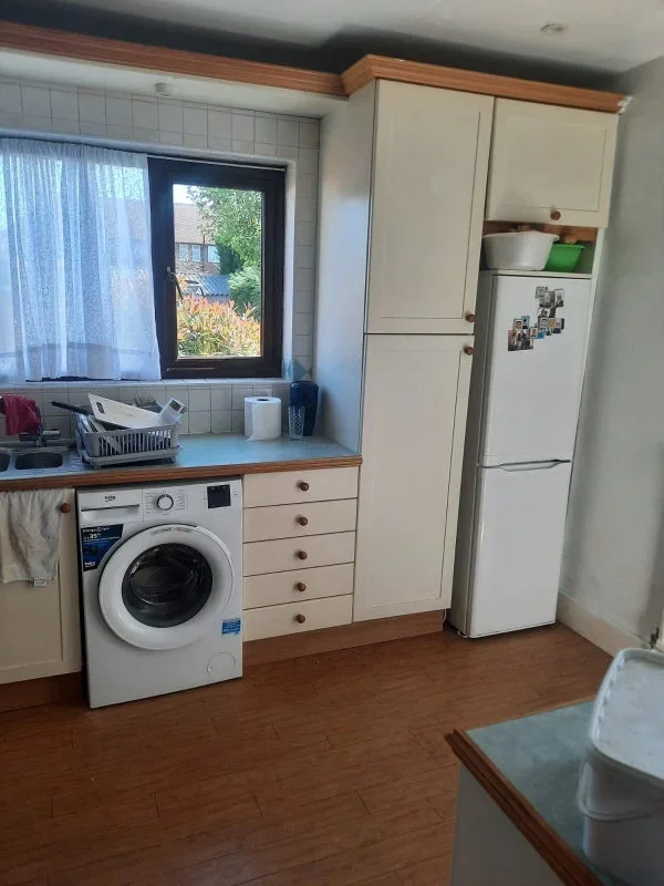 Room Ryland Close in Greater London