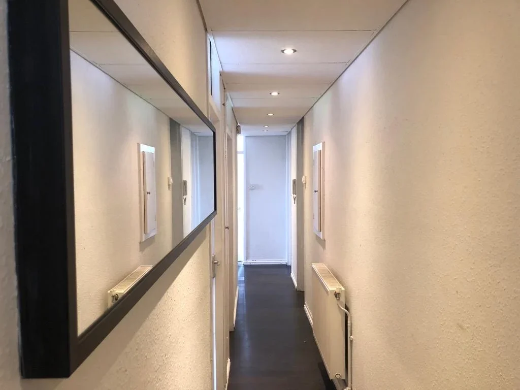 Room Burder Close in Greater London