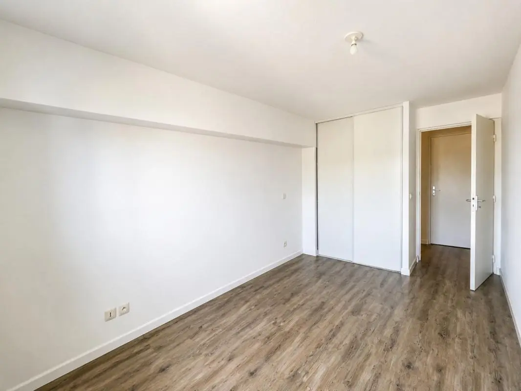 Appartement Rue de la Solitude à Le Mans