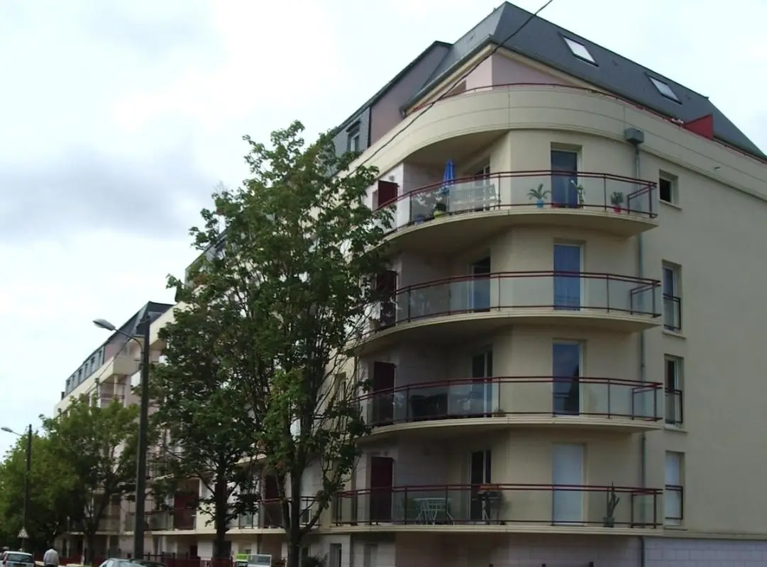 Appartement Rue de la Solitude à Le Mans