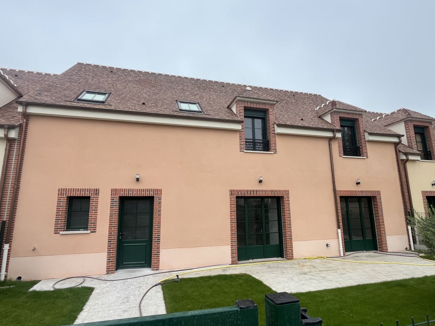House Rue des Francs-Bourgeois in Bû