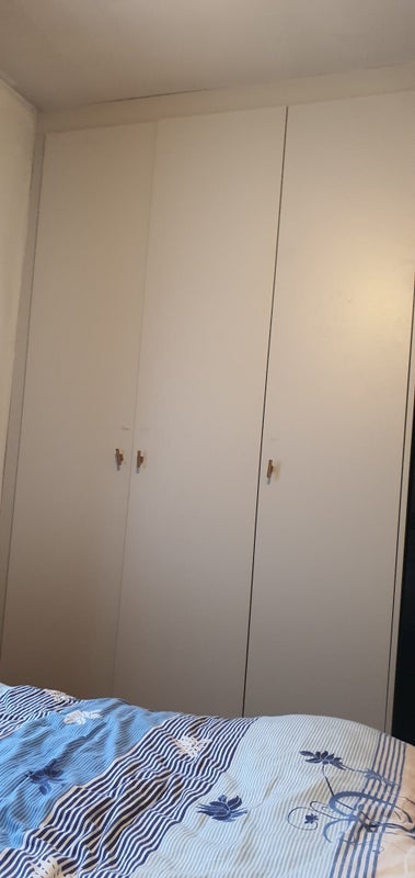 Room Meadowbrook Close in Slough