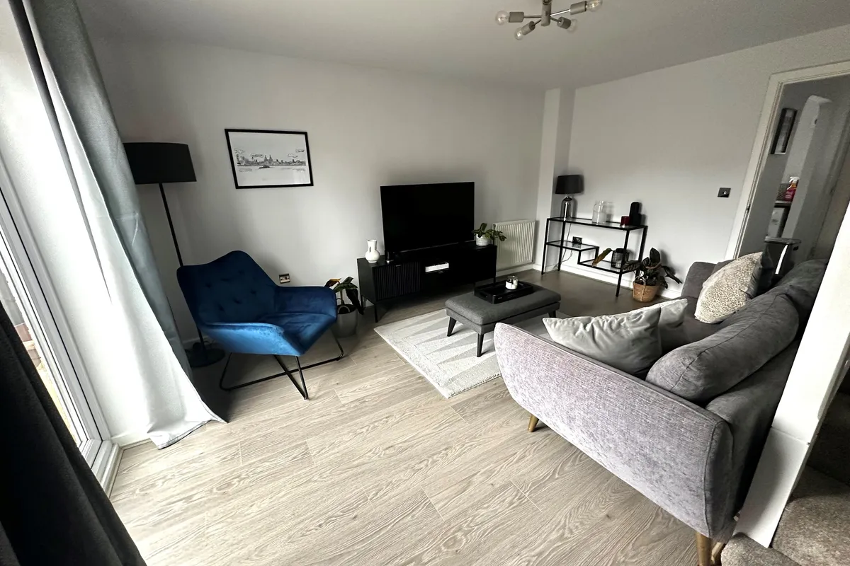 House Kingham Close in Leasowe