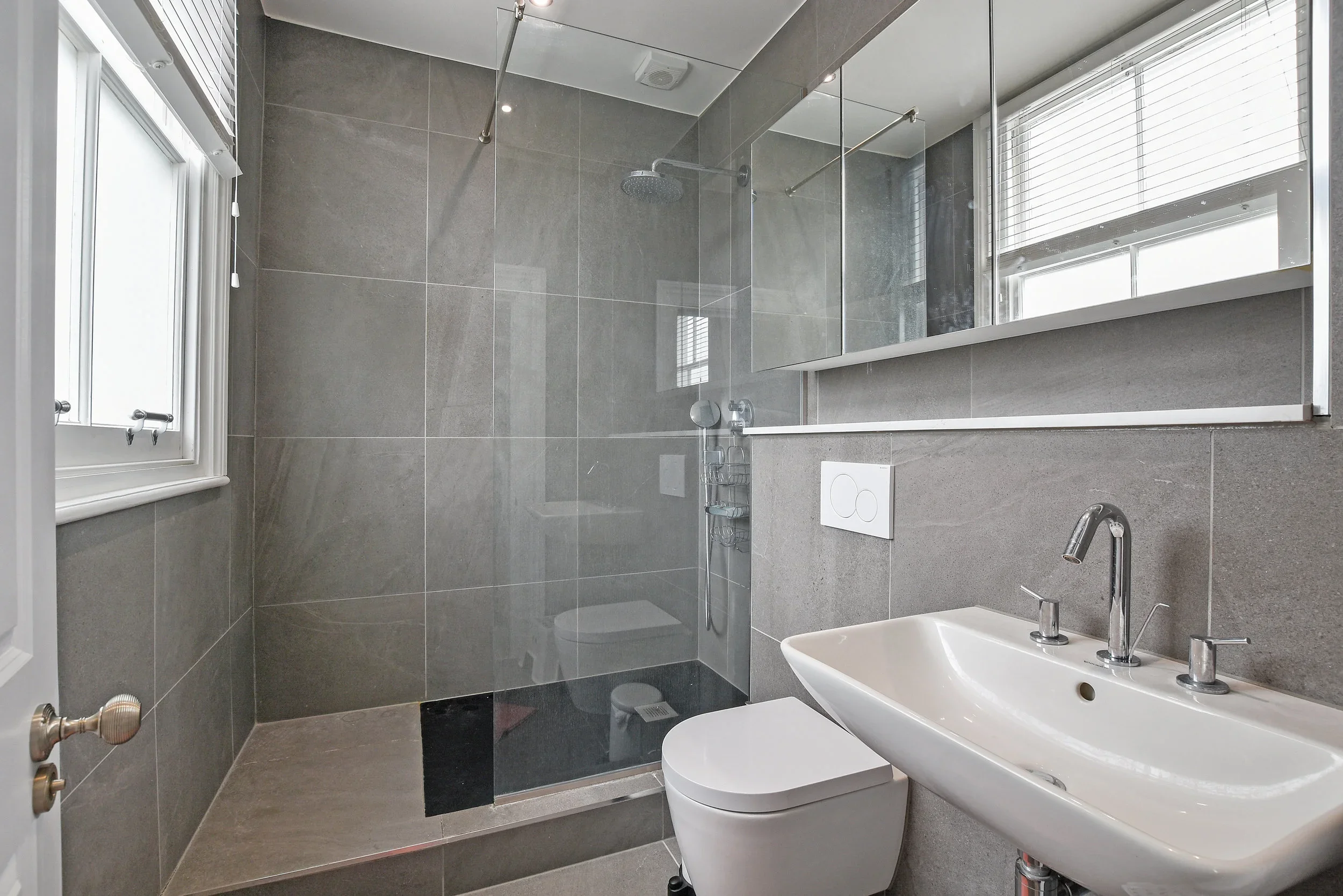 Flat Haverstock Hill in Greater London