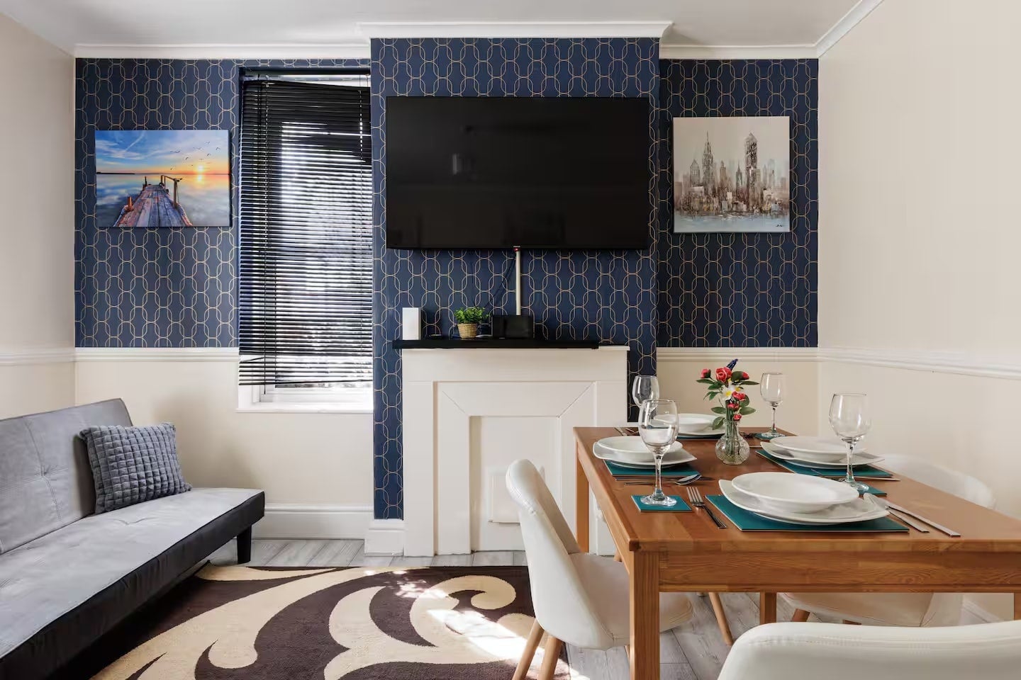 Flat Welland Street in Greater London