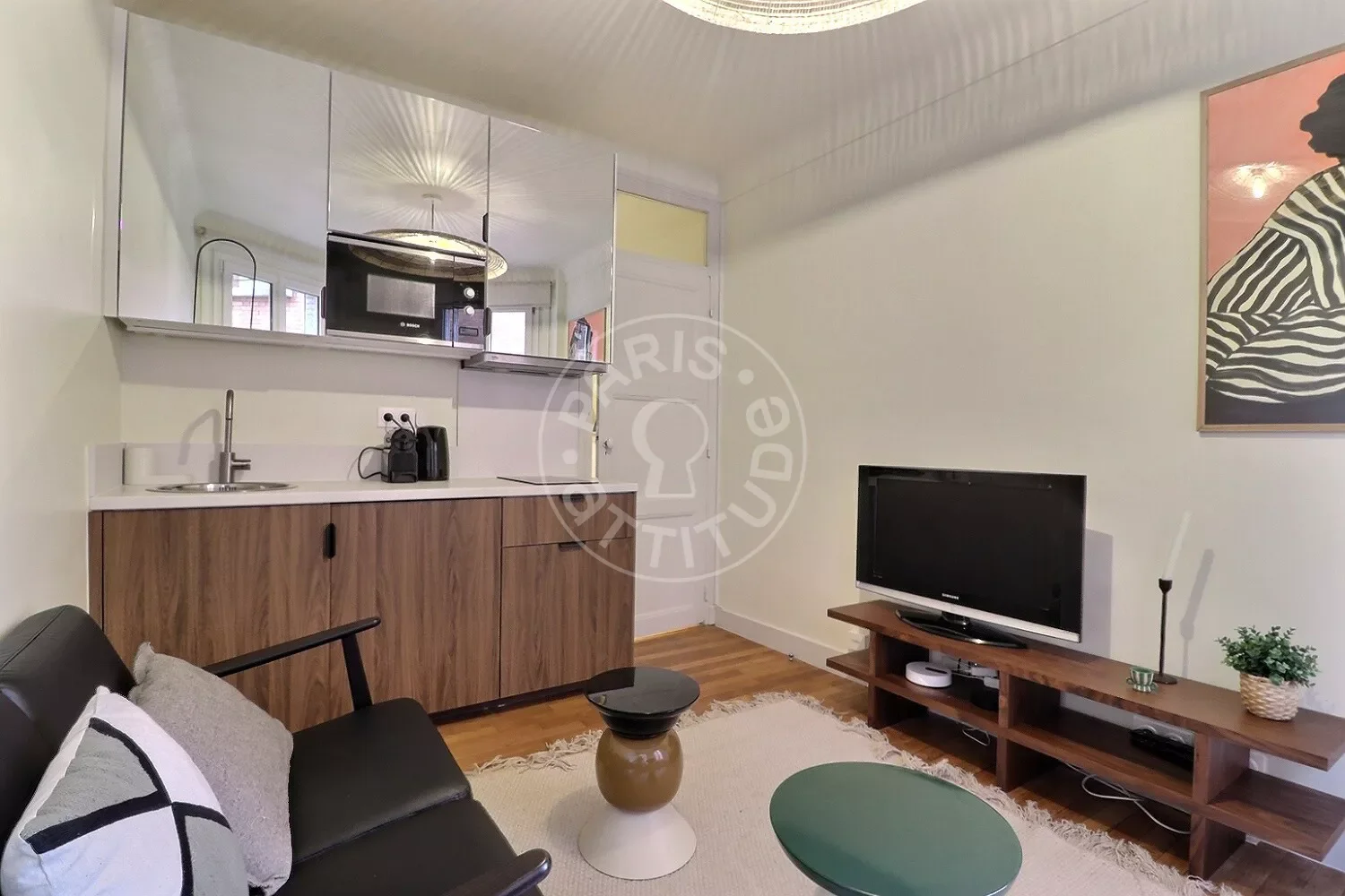 Flat Rue des Entrepreneurs in Paris