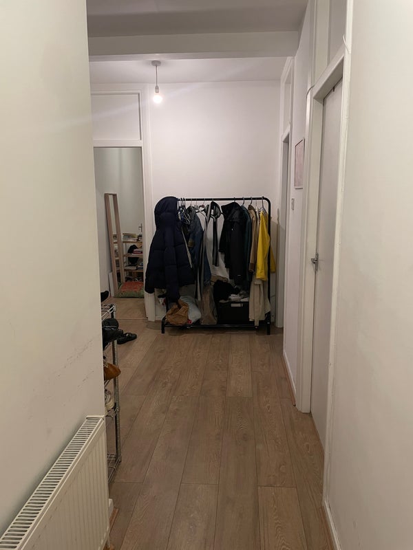 Room Streatham High Road in Greater London