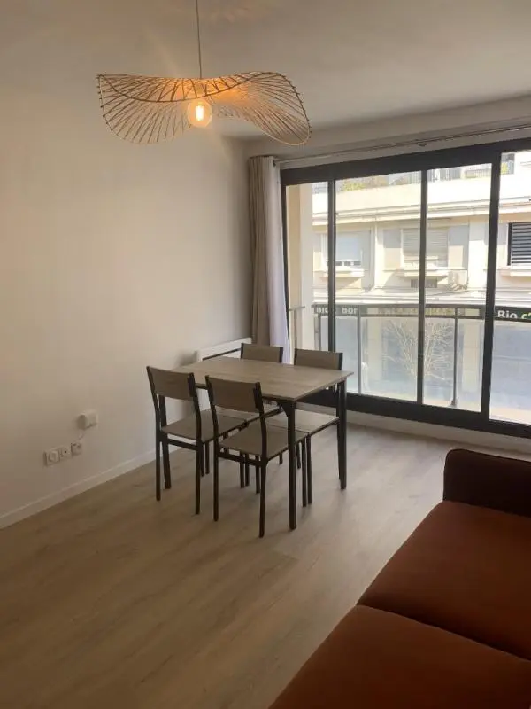 Flat Rue Alfred de Lassence in Pau