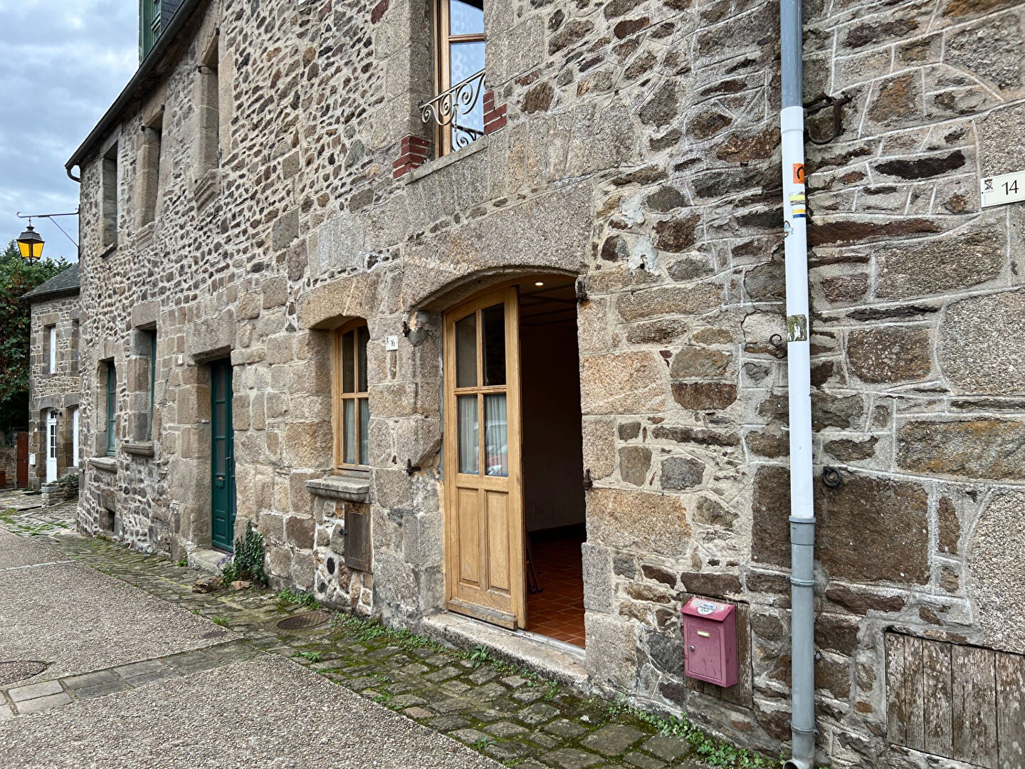 House Rue des Rouairies in Dinan