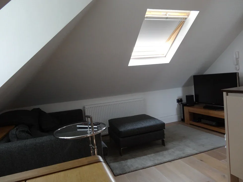 Flat Oakfield Road in Greater London