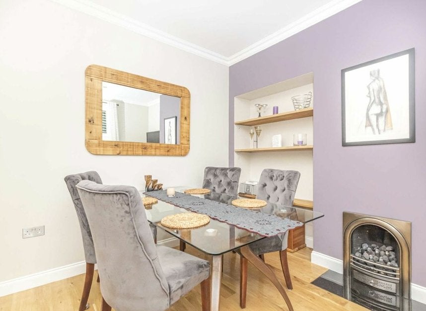 House Bryony Road in Greater London