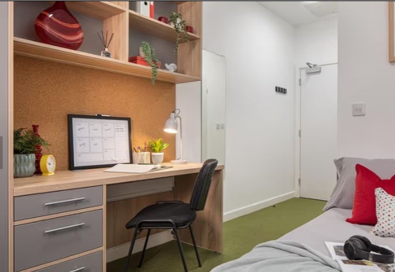 Room Cliveland Street in Birmingham