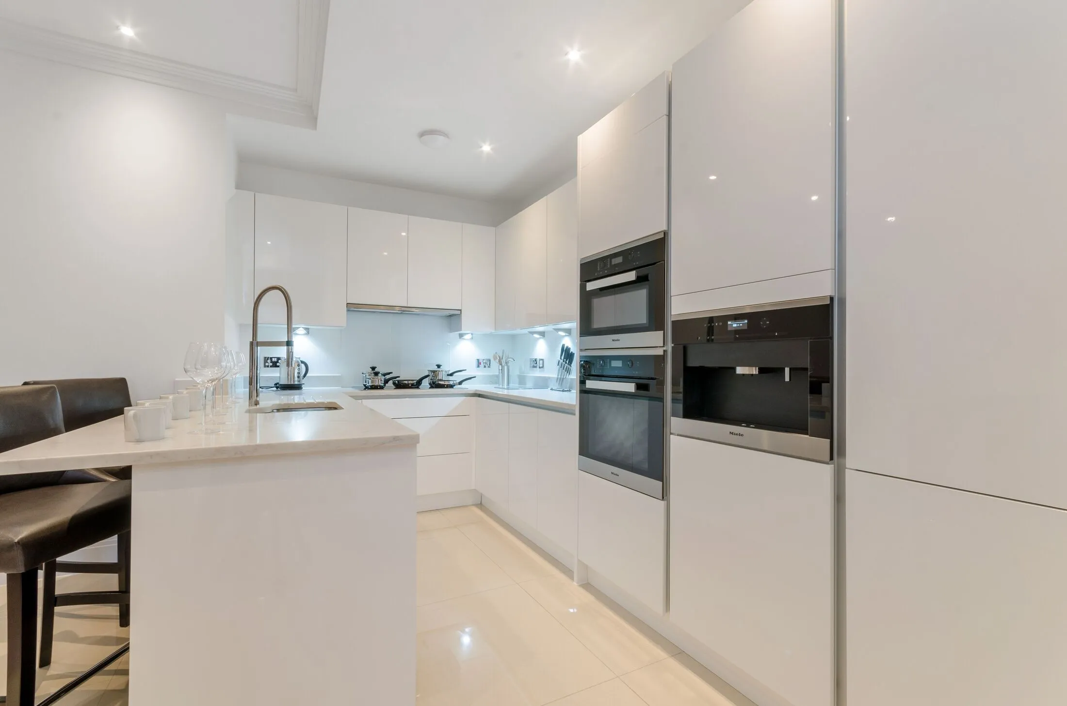 Flat Rainville Road in Greater London