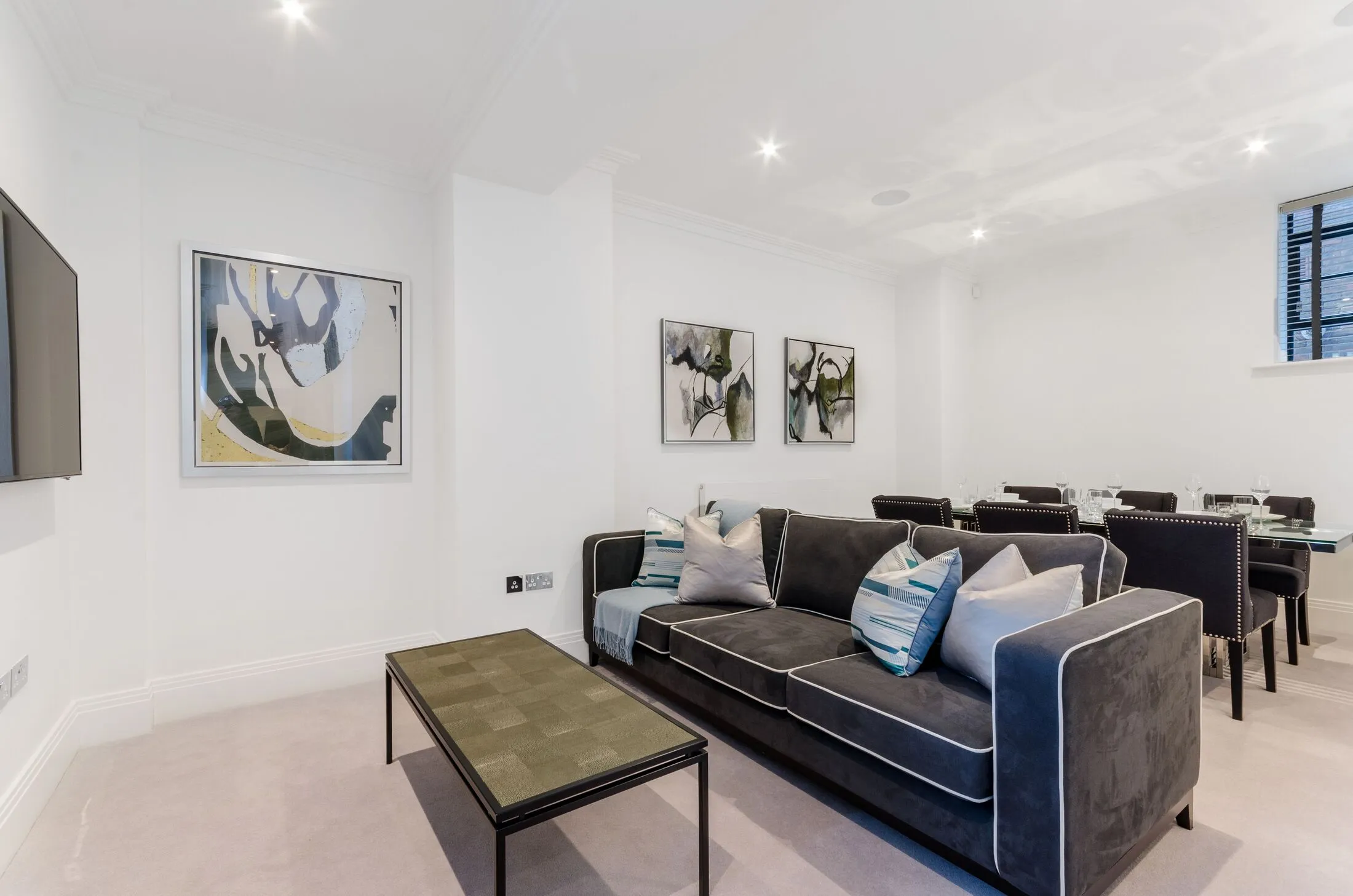 Flat Rainville Road in Greater London