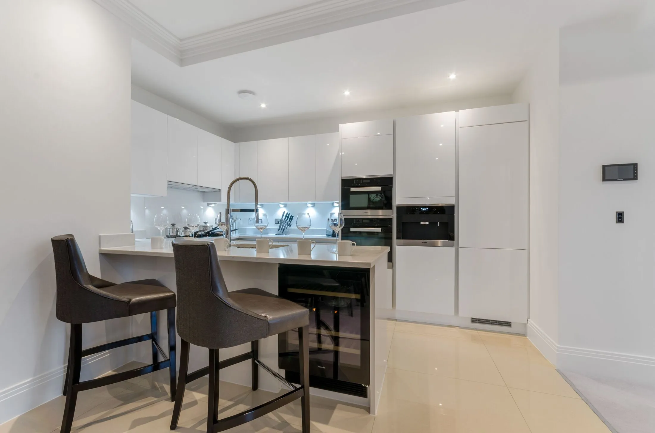 Flat Rainville Road in Greater London
