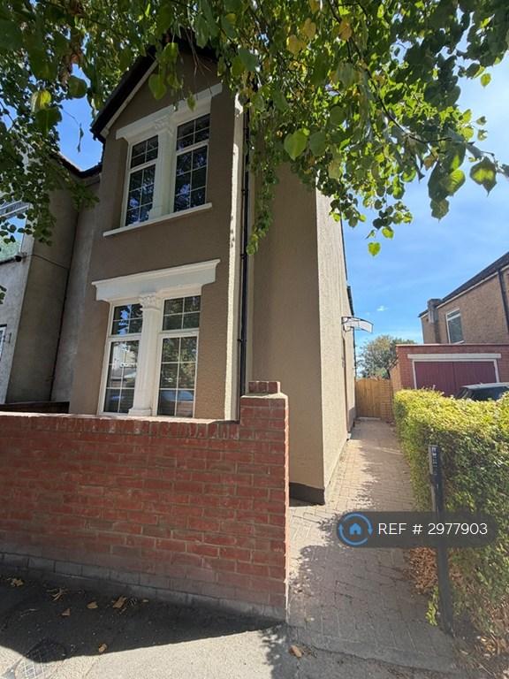 House Colmore Road in Greater London