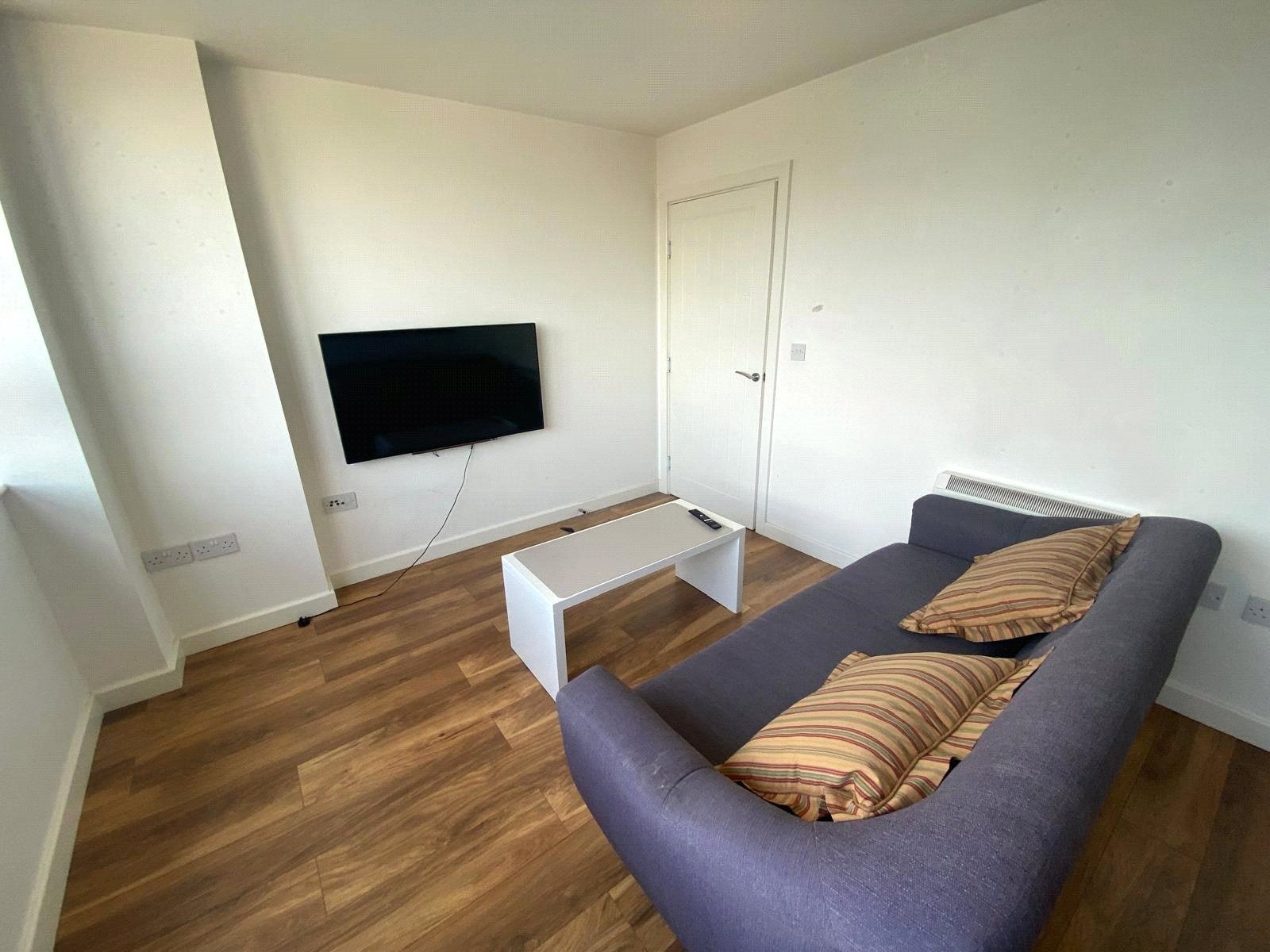 Flat Skerton Road in Manchester