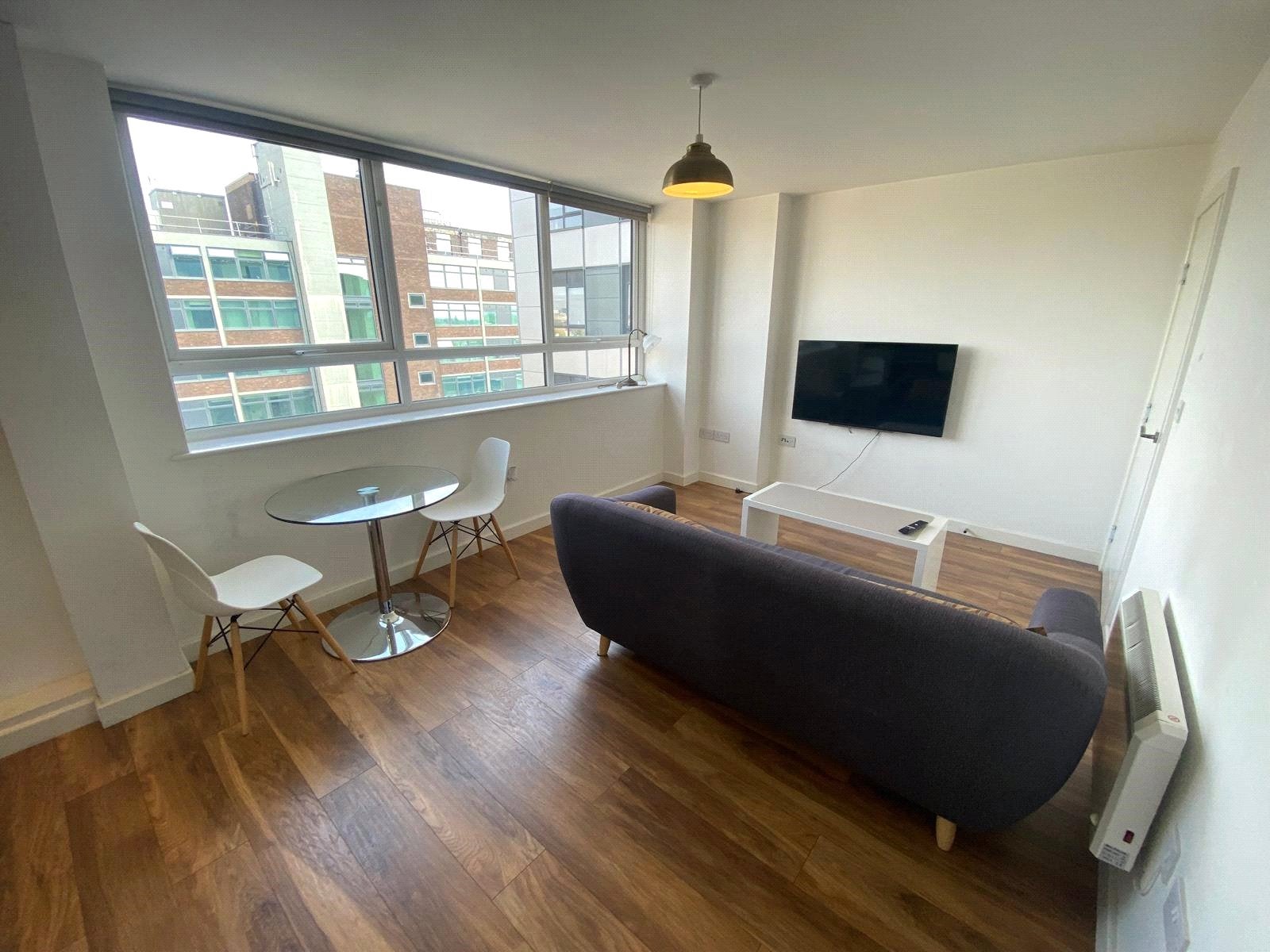 Flat Skerton Road in Manchester