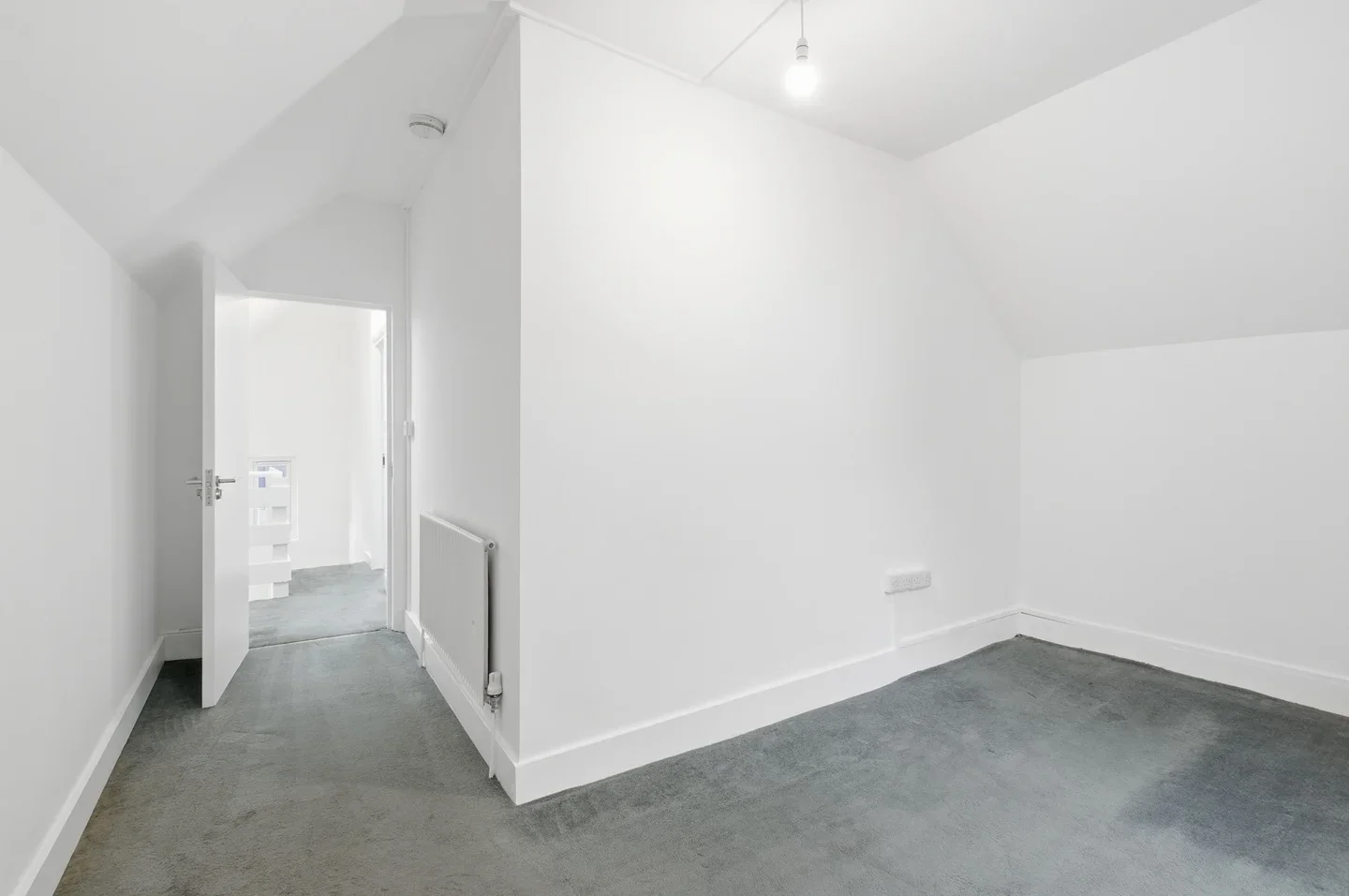 Flat Seven Sisters Road in Greater London