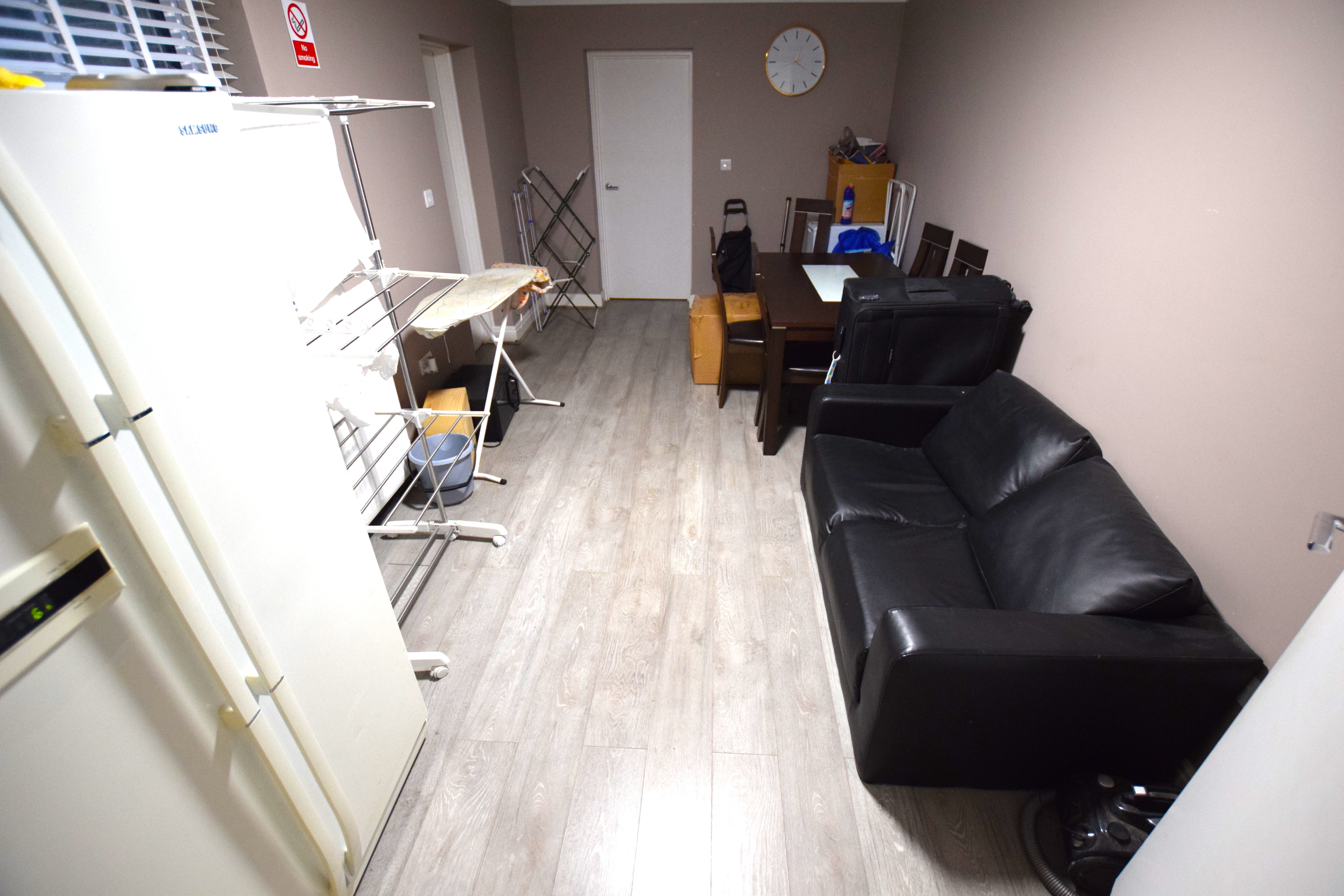Room Thorold Road in Greater London
