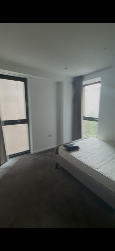 Flat West Park Walk in Greater London