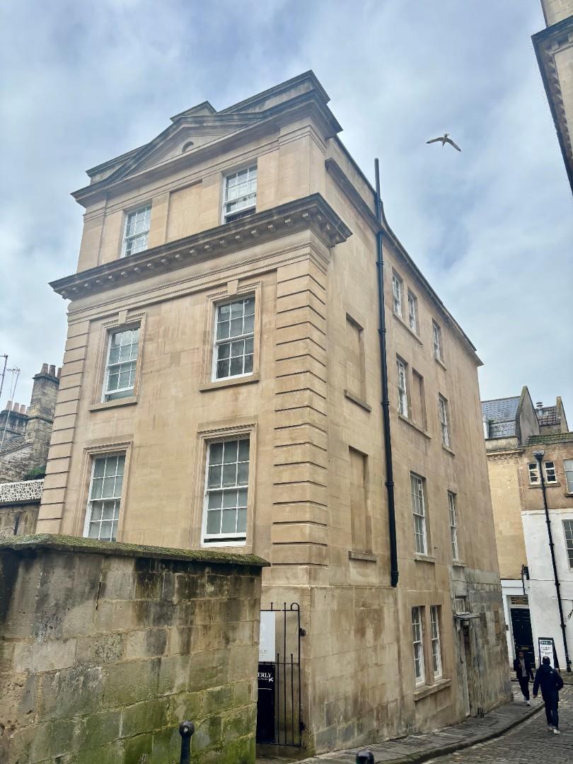 Room Trim Street in Bath