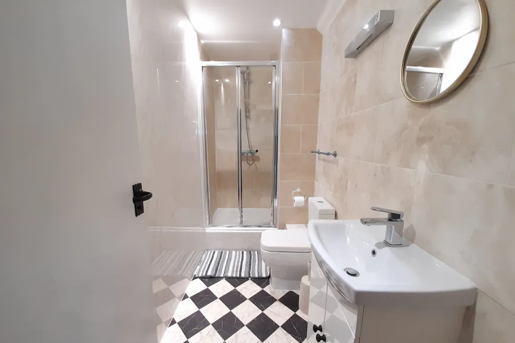 Room North Row in Milton Keynes