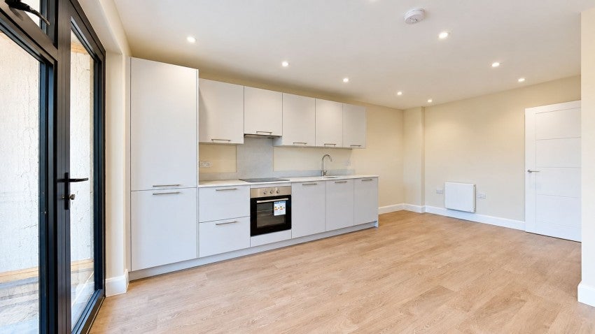 Flat Turners Hill in Cheshunt