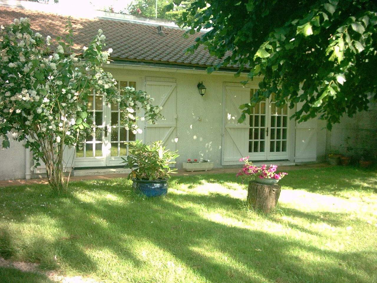 Room Rue de Filay in Le Malesherbois