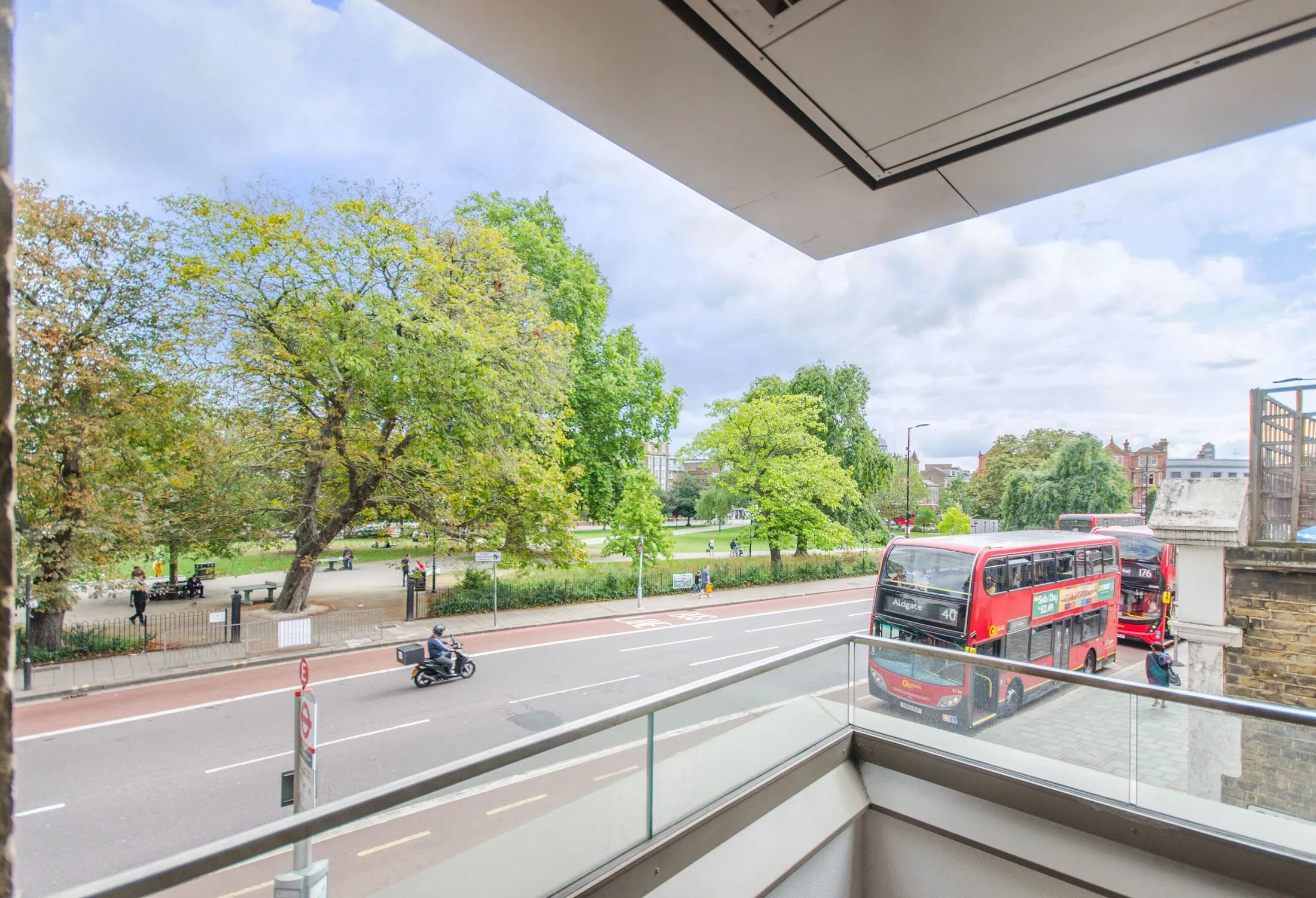 Flat Camberwell Passage in Greater London