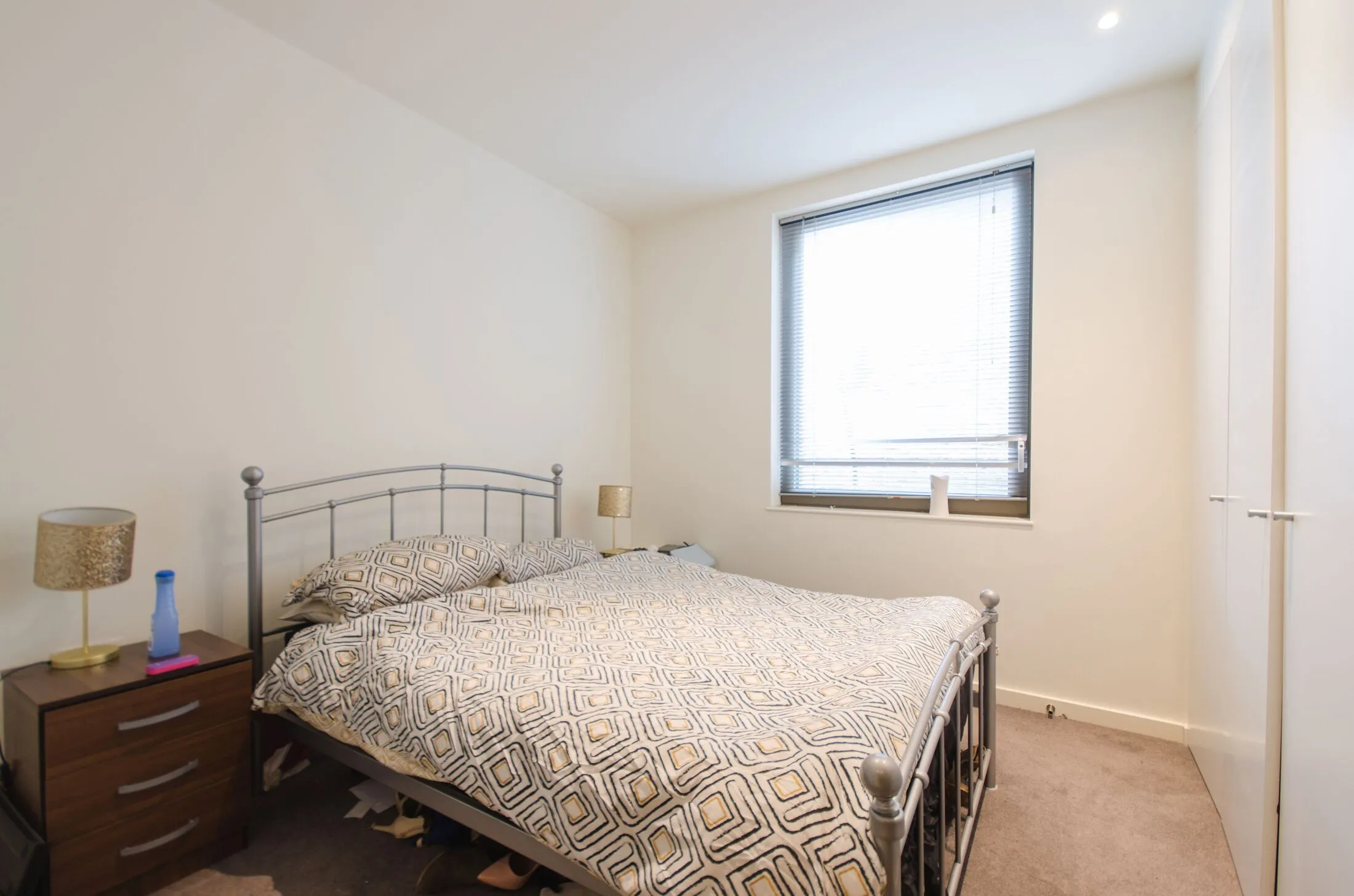 Flat Camberwell Passage in Greater London