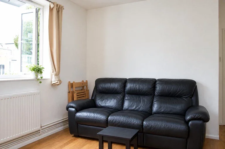 Flat Aldine Place in Greater London