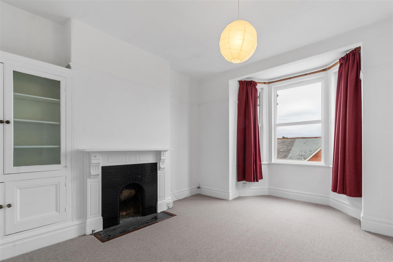 Flat Salcombe Road in Plymouth