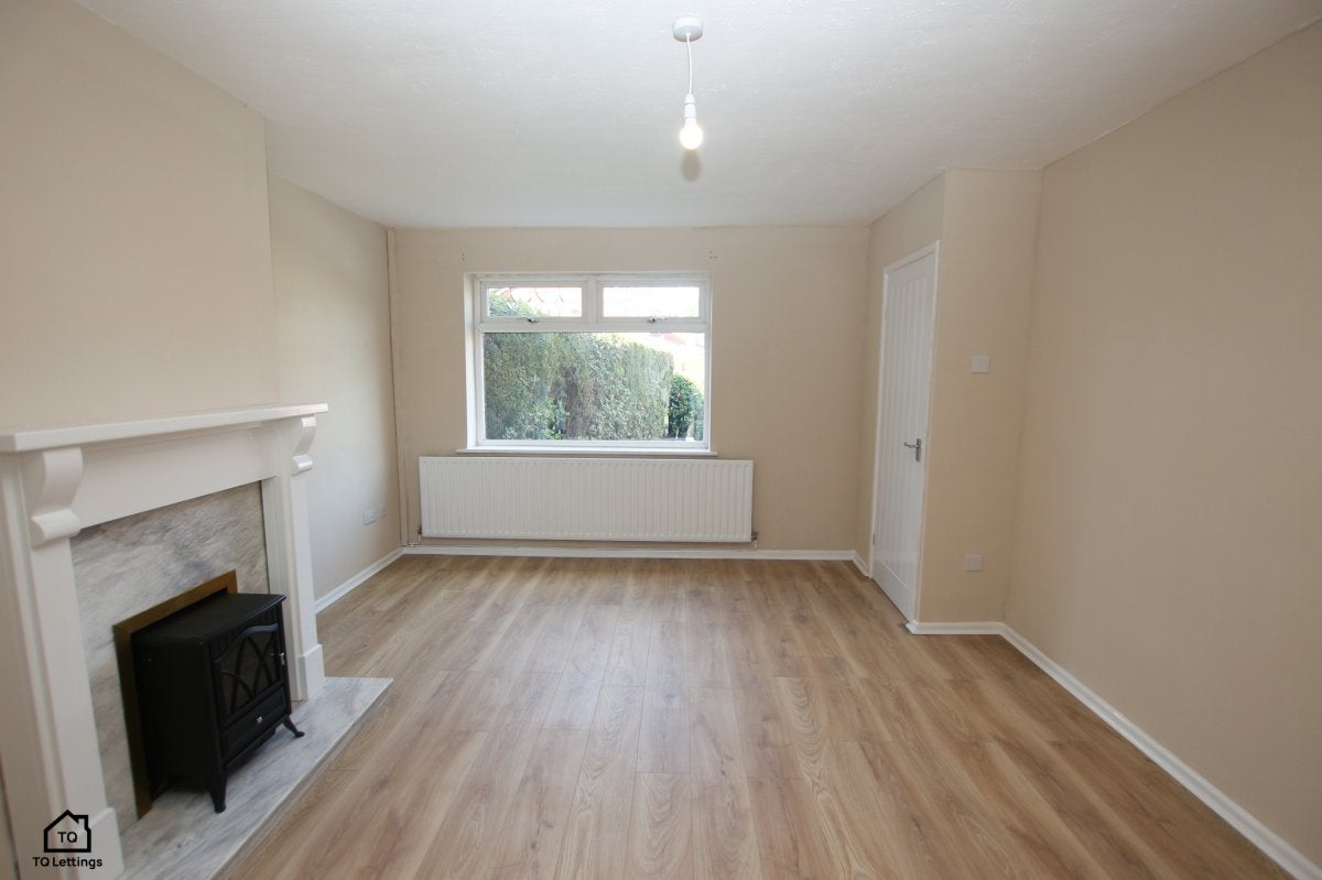 House Clovelly Grove in Runcorn