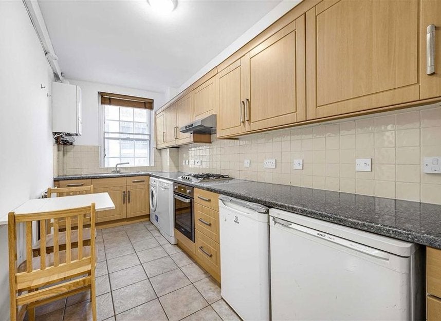 Flat Great Cumberland Place in City of Westminster