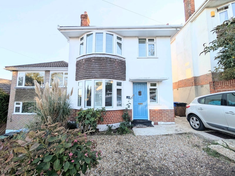 House Fortescue Road in Poole