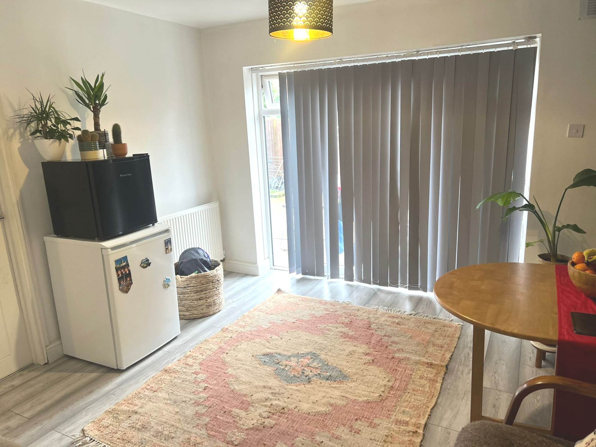Flat Baylis Road in Slough