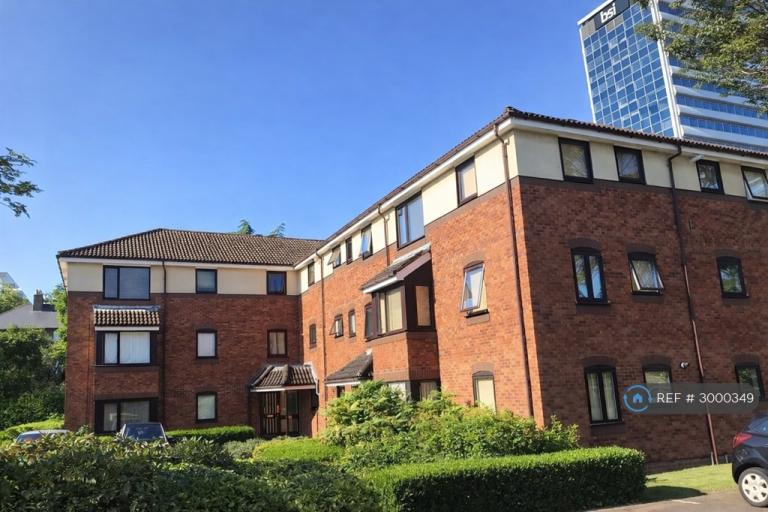 Flat Chaseley Court in Greater London