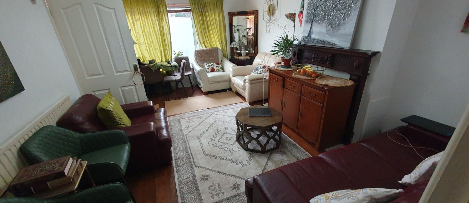 Flat Woolaston Avenue in Cardiff