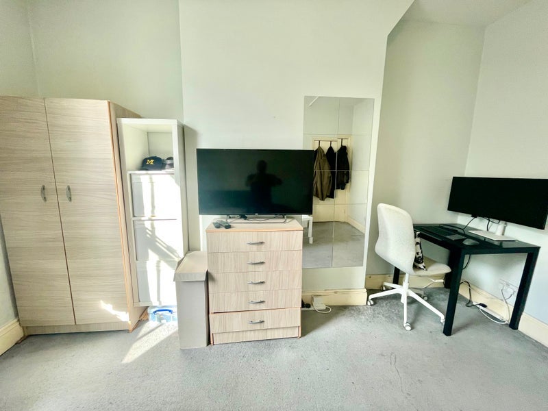 Room Earl's Court Gardens in Greater London