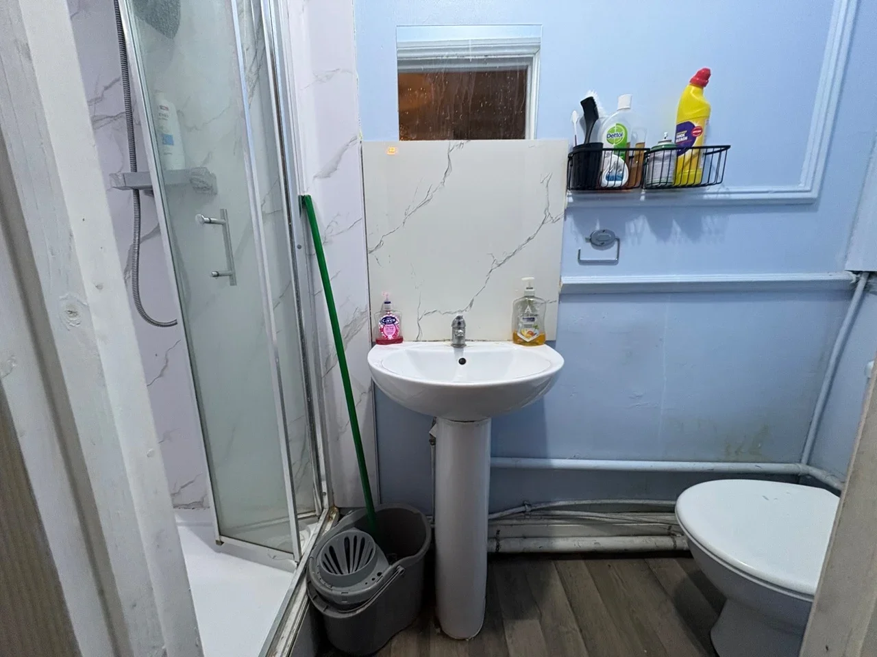 Room Salisbury Avenue in Greater London