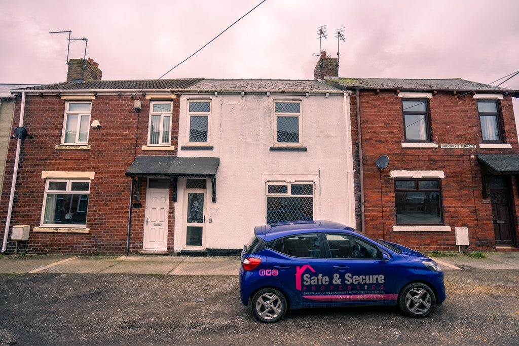 Flat Woodstock Terrace / Westfield Terrace in Bishop Middleham