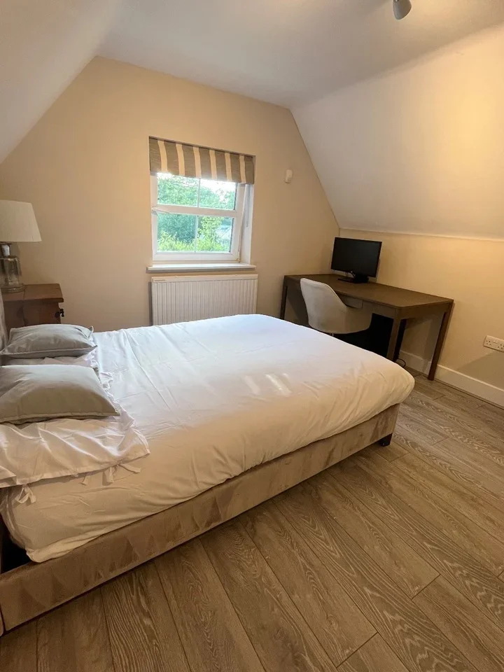 Room Bayford Way in Uttlesford