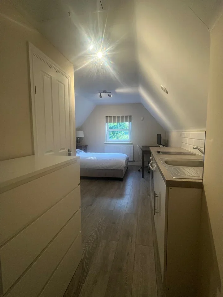 Room Bayford Way in Uttlesford