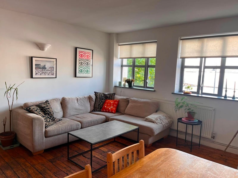 Room Stoke Newington Road in Greater London