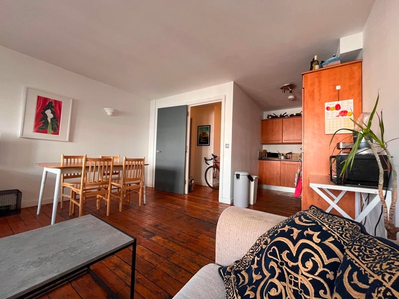 Room Stoke Newington Road in Greater London