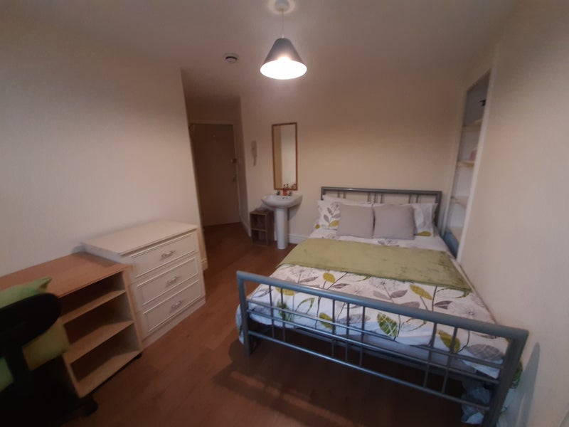 Room Osborne Street in Preston