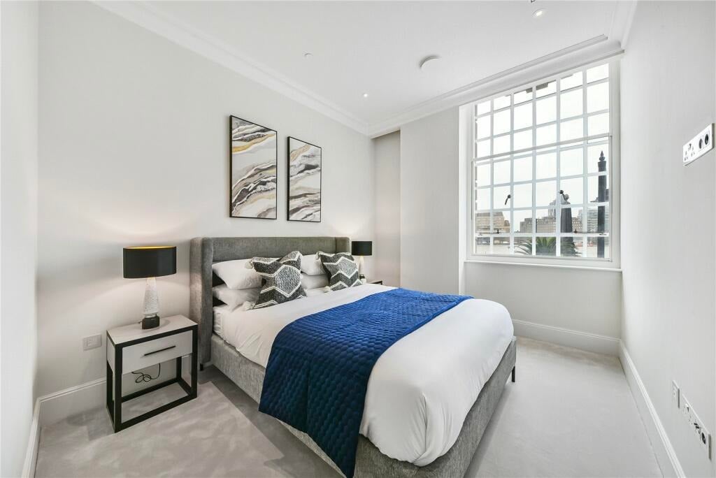 Flat Great George Street in City of Westminster